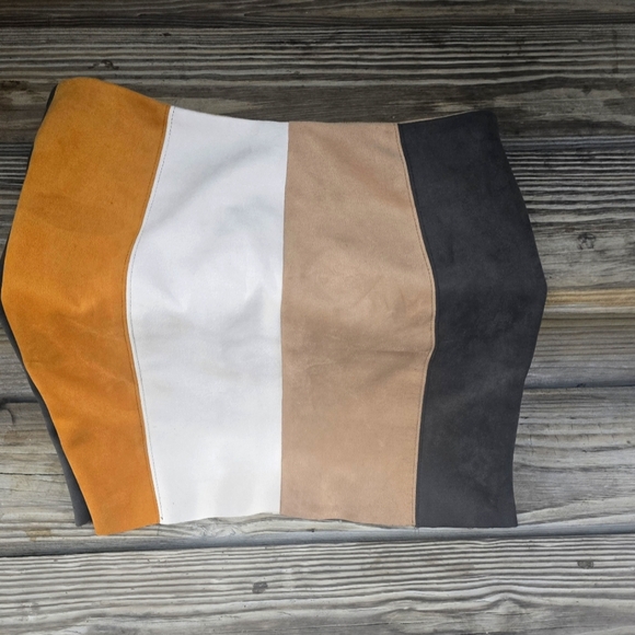 Abbeline Faux Suede Mini Skirt - Picture 7 of 10